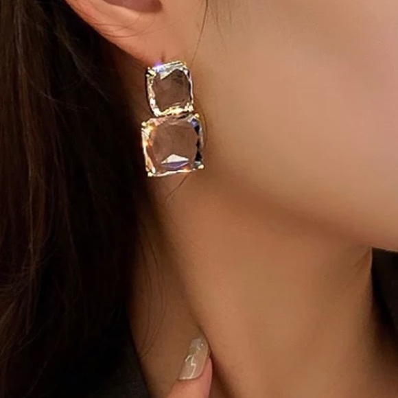 GEO RECTANGULAR AND SQUARE POST OR STUD ACRYLIC SET IN GOLD ALLOY EARRINGS-NEW - Picture 3 of 7